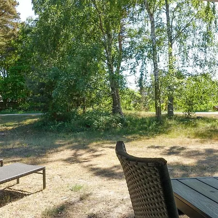 펜션 Stunning In Aakirkeby With Wifi