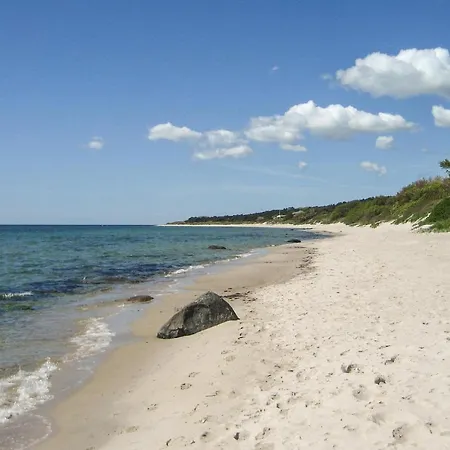Holiday home Pet Friendly In Aakirkeby With Kitchen