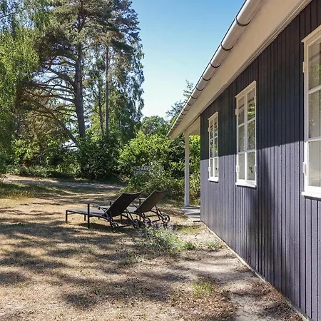 Stunning In Aakirkeby With Wifi Feriehus *